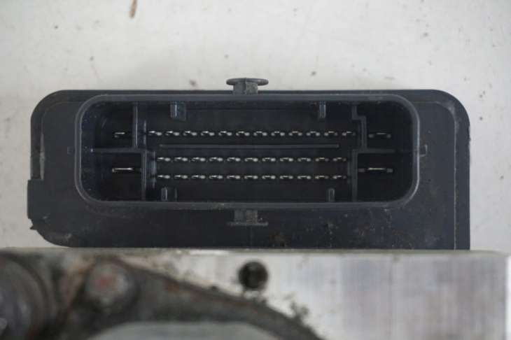 Suzuki Swift Mk7 IV Pompa Sterownik Abs 56110-68la2 - obrazek 5
