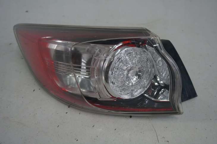 Mazda 3 Bl Sport 2008-2012r Lampa Lewa Tylna Nr.22