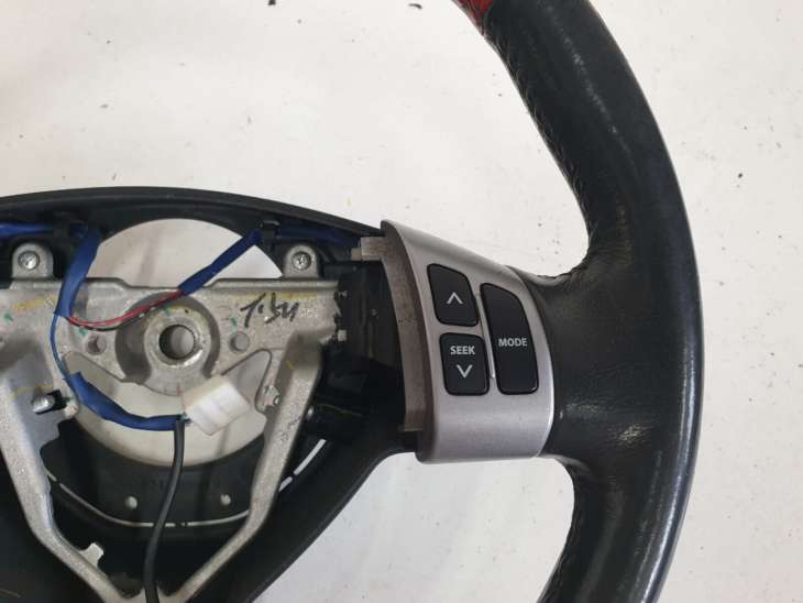 Suzuki Swift Mk6 Sport Kierownica Multifunkcyjna Czerwona Skora - obrazek 3