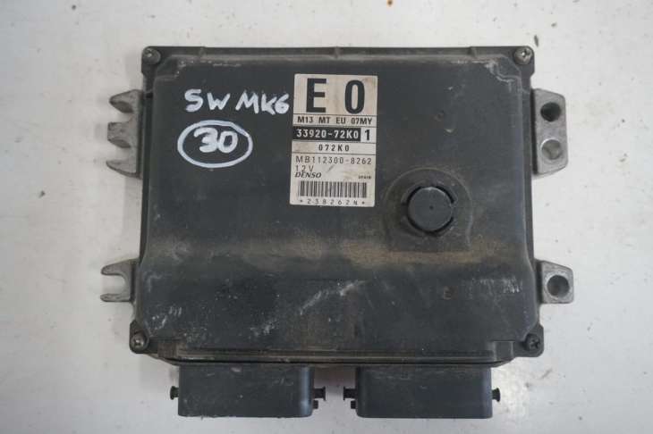 Suzuki Swift Mk6 Komputer Sterownik Silnika 33920-72k0 112300-8262