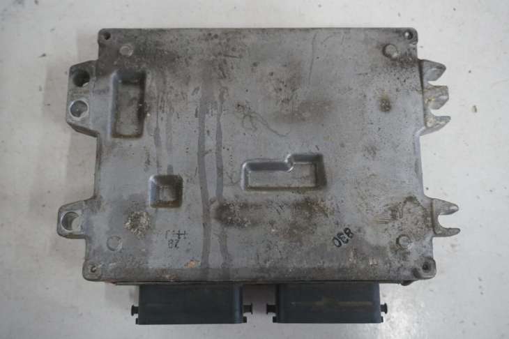 Suzuki Swift Mk6 Komputer Sterownik Silnika 33920-57k7 112300-8301 - obrazek 3