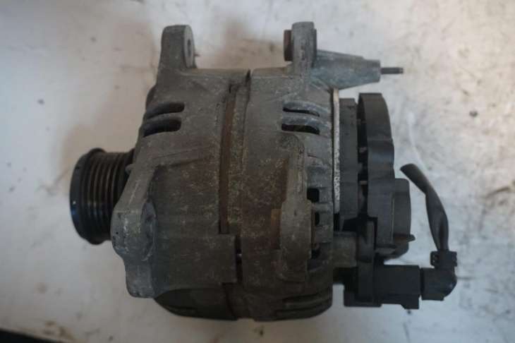 Mitsubishi Outlander II 2.0d Alternator 06f903023f - obrazek 4