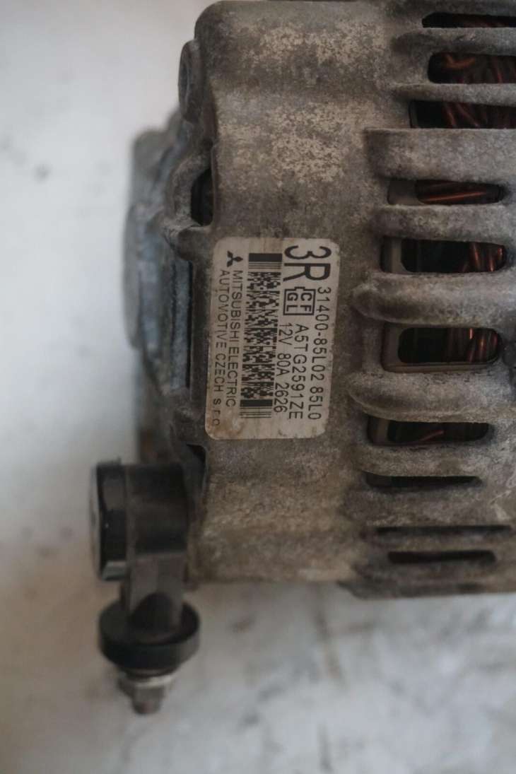 Suzuki Swift Mk7 Alternator 31400-85l02 - obrazek 3