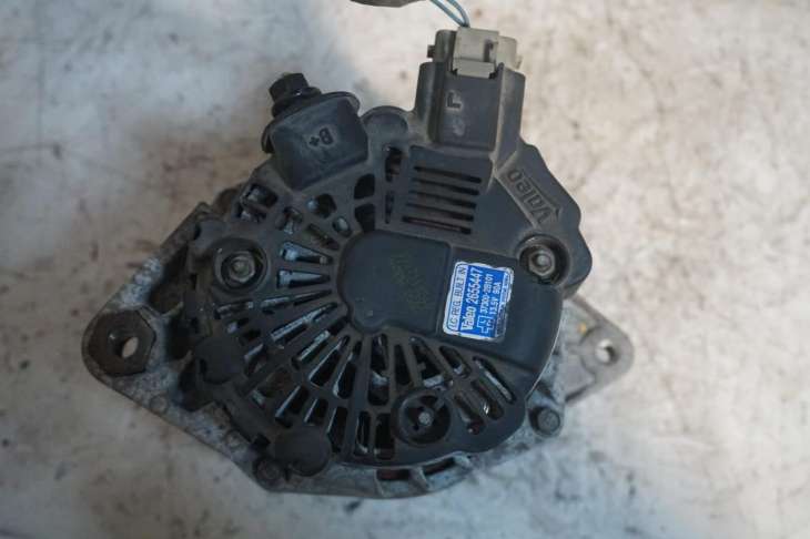 Hyundai I30 1.4b Alternator 37300-2b101 - obrazek 4