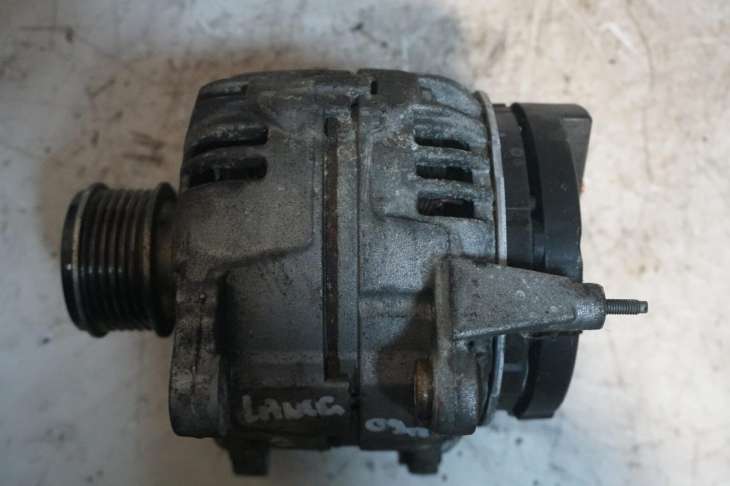 Mitsubishi Lancer VIII 2.0d Alternator 06f903023f