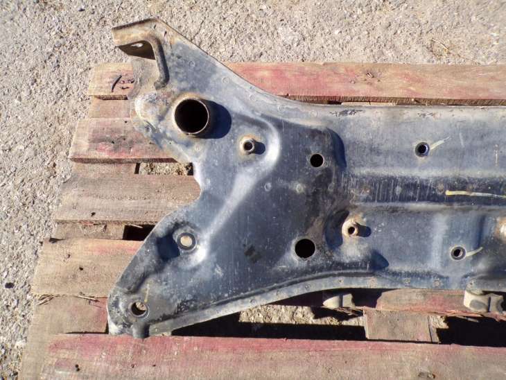 Suzuki Swift Mk6 Belka Zawieszenia Wózek Sanki 45810-62j10 Numer 311 - obrazek 7