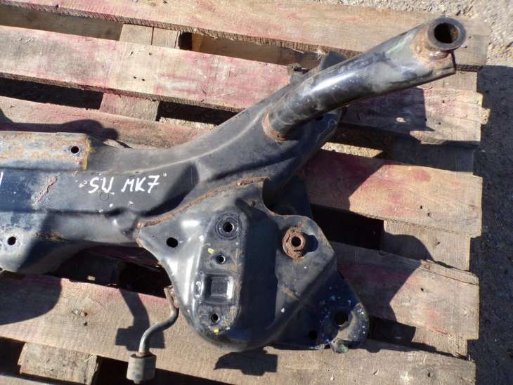 Suzuki Swift Mk7 Belka Zawieszenia Wózek Sanki 45810-68l00 Numer 312 - obrazek 5