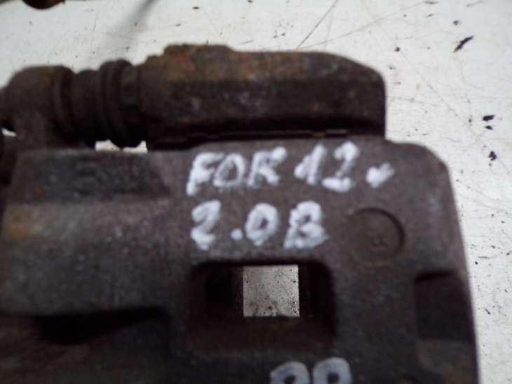 Subaru Forester Sh III Zacisk Hamulcowy Prawy Przedni - obrazek 2