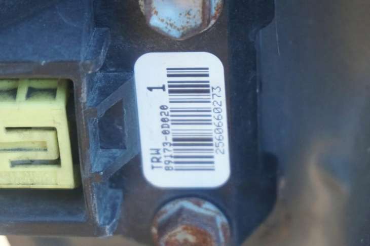 Toyota Yaris II 2 Pas Przedni Chłodnice Wentylator 422750-4970 222000-5221 - obrazek 10