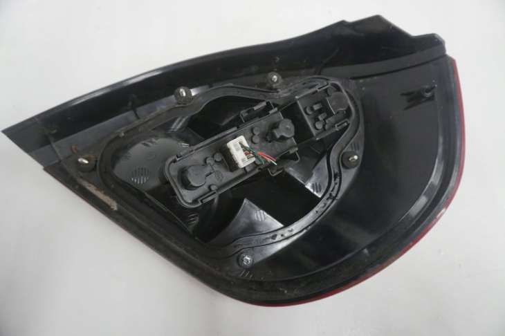 Nissan Almera N16 Lampa Lewa Tylna - obrazek 6