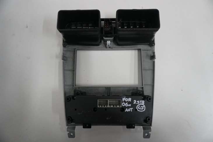 Subaru Forester II Sg Panel Klimatyzacji Ramka Nawiewu 72311sa110 - obrazek 3