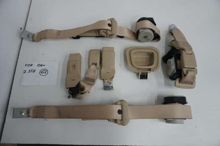 Subaru Forester II Sg 2.5tb Komplet Pasów Bezpieczeństwa Tył F8697t F8699t F8699b
