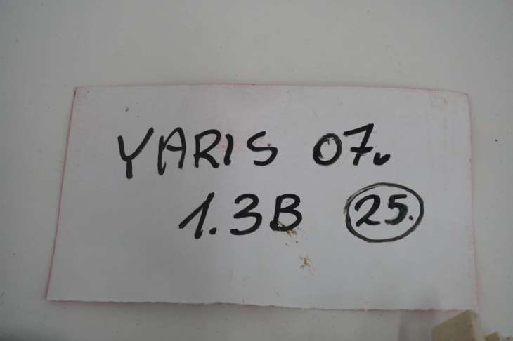 Toyota Yaris II 2007r 1.3b Zestaw Startowy Komputer Silnika Stacyjka 89661-0d311 N0502241256 - obrazek 2