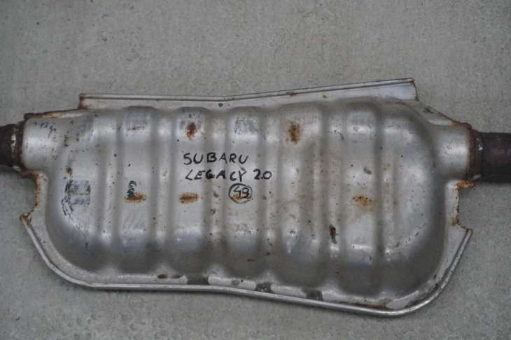 Subaru Legacy IV Tłumik Środkowy 2.0 Benzyna Pmag2 - obrazek 2