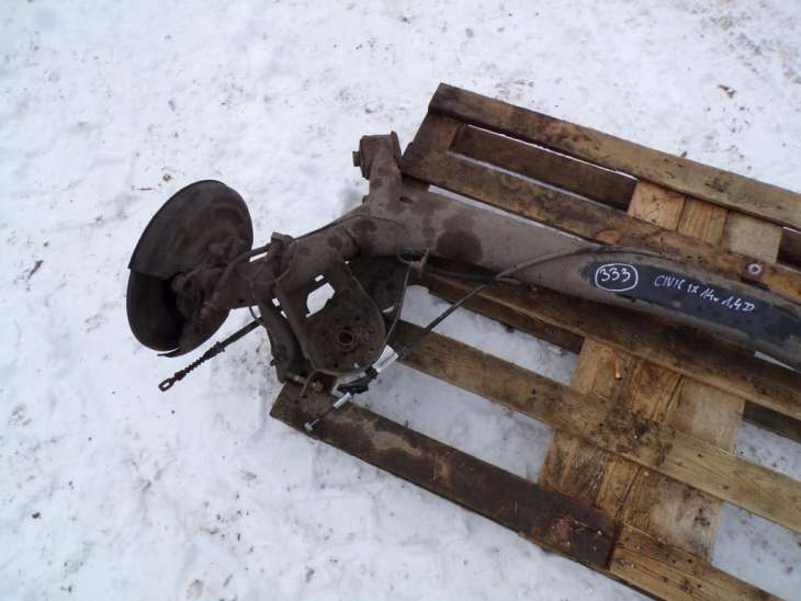 Honda CIVIc IX Belka Zawieszenia Tylnego Sanki Zwrotnica Nr.333 - obrazek 2