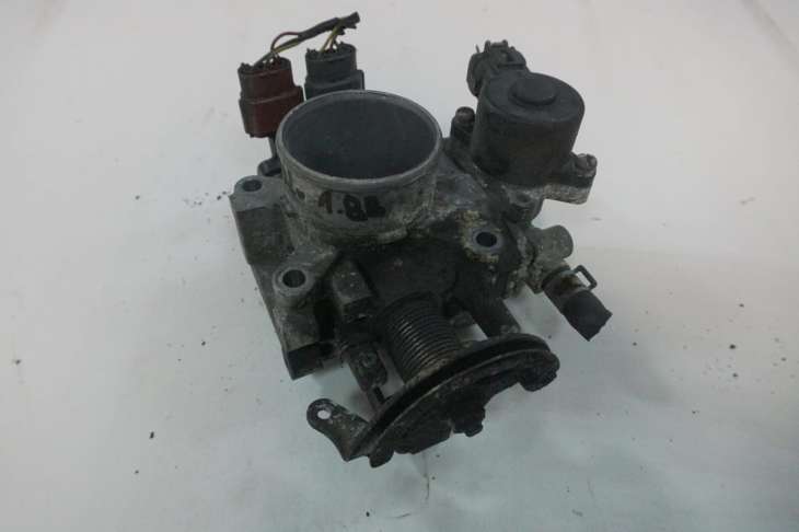 Nissan Almera N16 Przepustnica A22-669b00 - obrazek 2