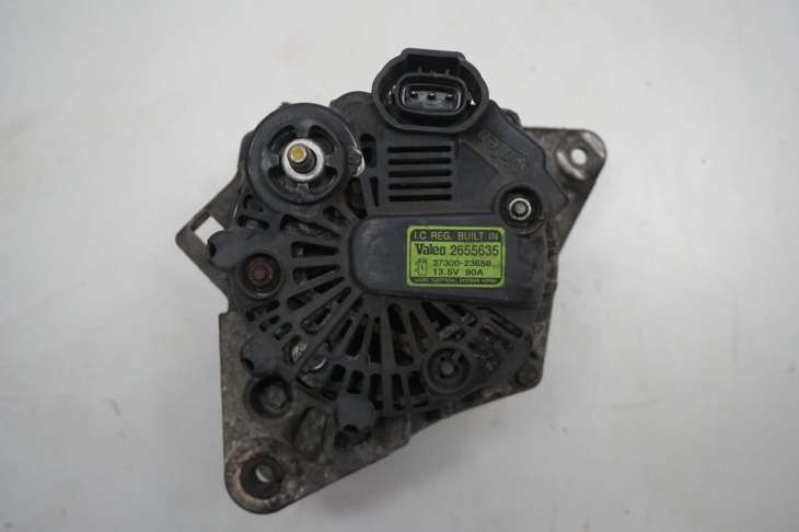 Kia Sportage II Lift Alternator 37300-23650 2.0benzyna 3730022650 - obrazek 2