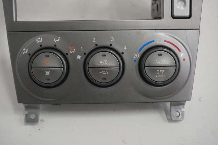 Subaru Forester II Sg 2005r Panel Nawiewu Klimatyzacji 72311sa000 - obrazek 2