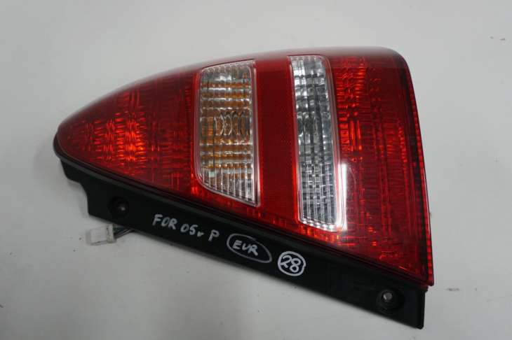 Subaru Forester II Sg 2005r Lampa Prawa Europa - obrazek 4
