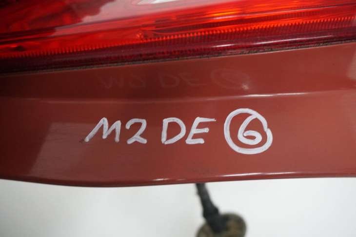 Mazda 2 II De Lampa Lewa Tylna D65151160 - obrazek 5