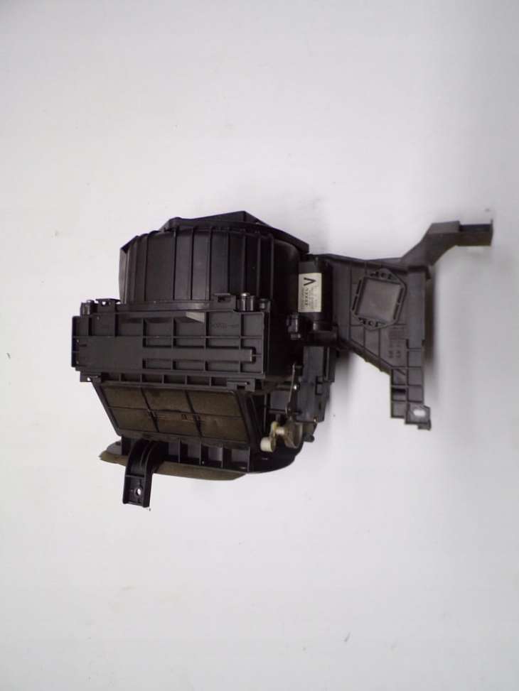 Subaru Forester II Sg 2005r Nagrzewnica Wentylator Silniczek Dmuchawy - obrazek 14