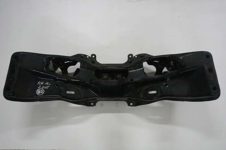 Subaru Forester IV Sj 2.0xt Belka Zawieszenia Przedniego Sanki Kołyska