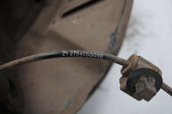 Subaru Forester IV Sj 2.0xt Zwrotnica Prawa Przednia Czujnik Abs 27540sg000 - obrazek 3