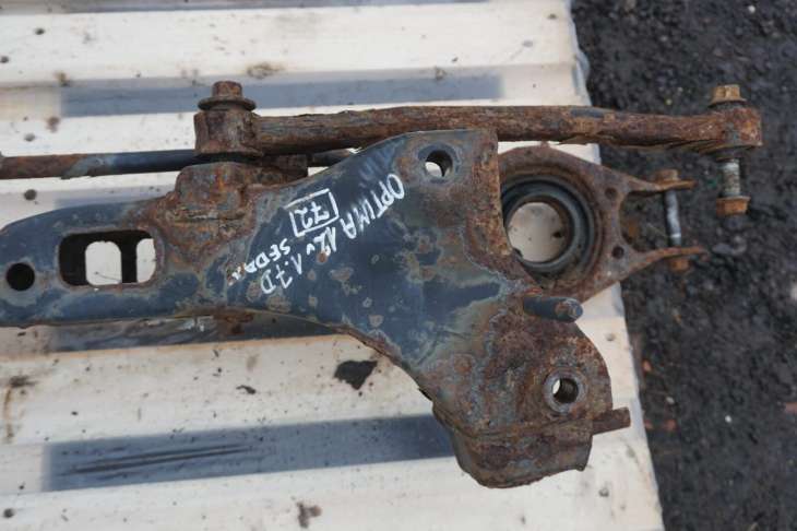 Kia Optima Belka Zawieszenia Tylnego Sanki Wahacz 554102T200 - obrazek 2