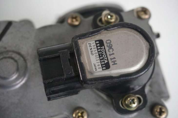 Lexus Is200 Przepustnica 22030-70021 197950-0290 89452-53010 - obrazek 5