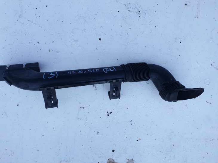 Mazda 3 2010r Bl 1.6 Diesel Przewód Dolot Powietrza 8n61-9e635-Ac 8n61-9e635-B