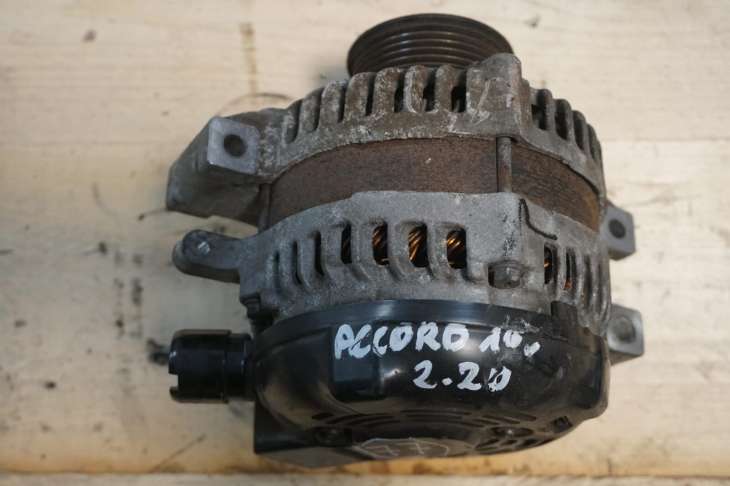 Honda Accord VIII Alternator 104210-2260 2.2d