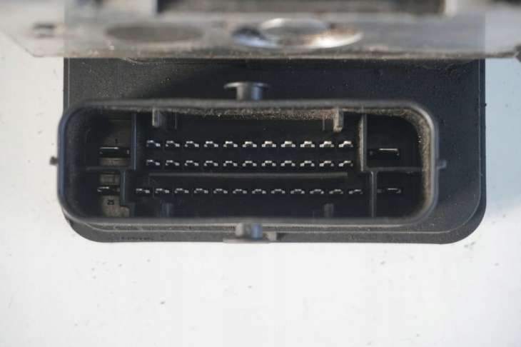 Honda CIVIc IX Ufo 1.8 I-Vtec Pompa Sterownik Abs 57110-Tv1-E051-M1 - obrazek 5
