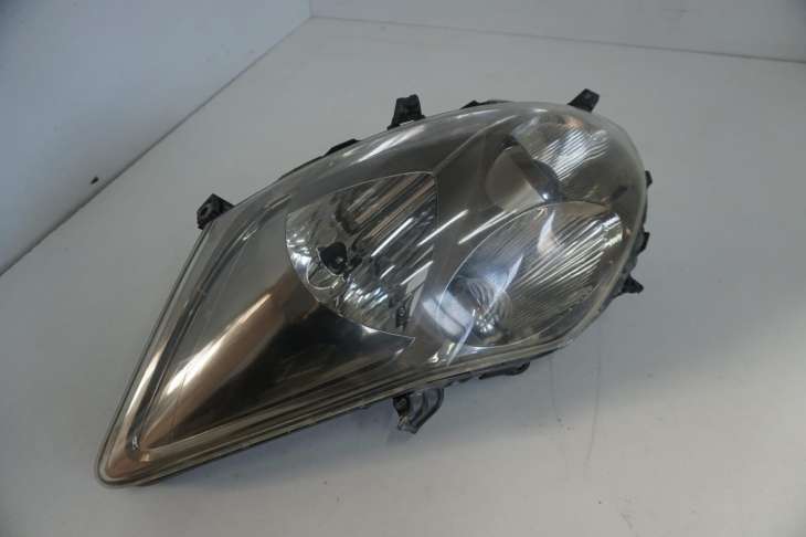 Toyota Auris I Lampa Prawa Przednia 81150-02500 Uk - obrazek 2