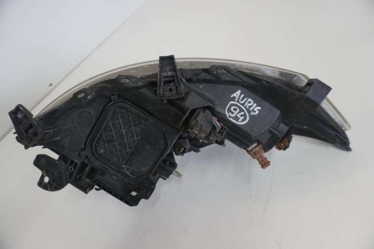 Toyota Auris I Lampa Prawa Przednia 81150-02500 Uk - obrazek 4