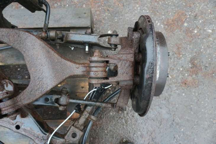 Subaru Tribeca B9 Belka Zawieszenia Tylnego Wahacz Zwrotnica 2007rok - obrazek 2