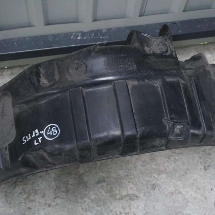 Suzuki Swift IV Mk7 Nadkole Lewe Tylne 75521-68l0
