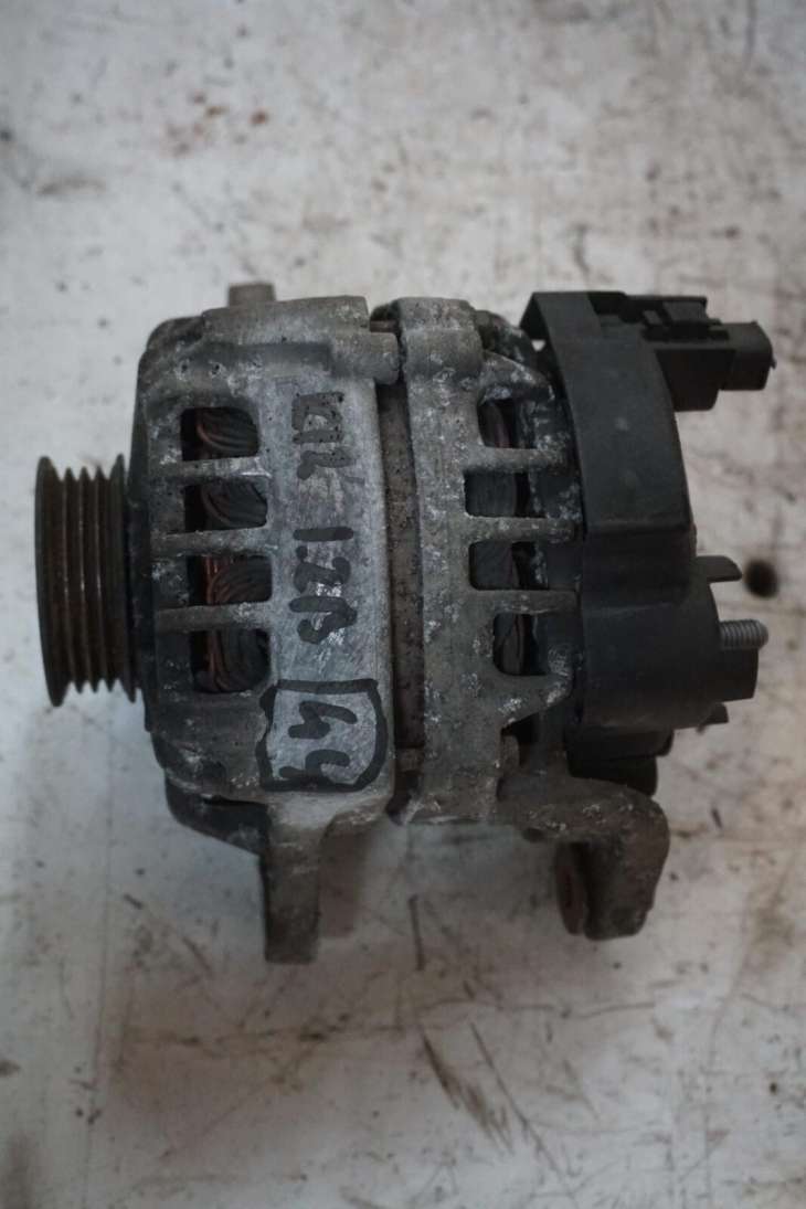 Nissan Micra K12 Alternator 23100-Ax62a 23100ax62a