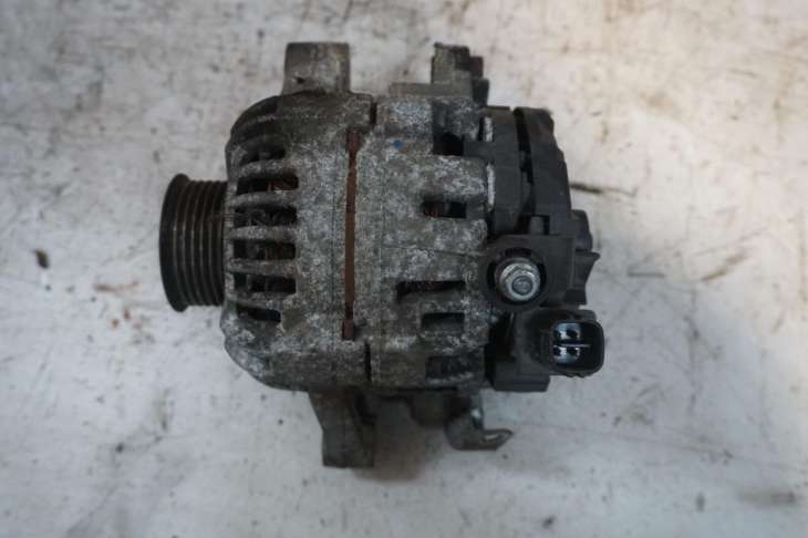 Toyota Yaris II Alternator 27060-0j060 Nr.16 - obrazek 2