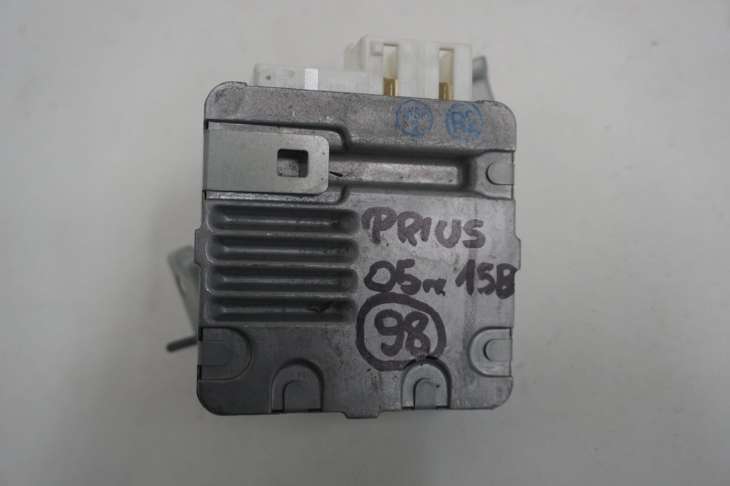 Toyota Prius Moduł Napięcia 2004-2008 Rok 89650-47090 K69/321 - obrazek 2