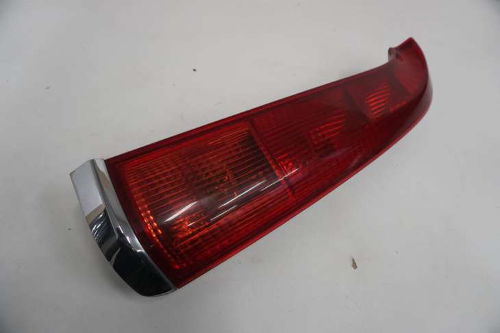 Honda Stream I Lampa Tylna Prawa 2001rok - obrazek 2