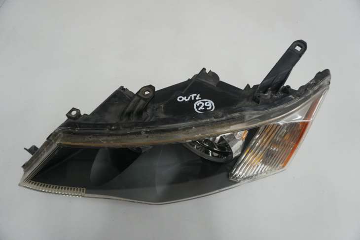 Mitsubishi Outlander II Lampa Lewa Przednia Nr.29 - obrazek 4