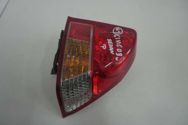 Honda CIVIc VII 2003r Sedan Lampa Prawa Tylna Tył Nr 61 - obrazek 2
