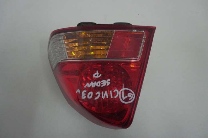 Honda CIVIc VII 2003r Sedan Lampa Prawa Tylna Tył Nr 61 - obrazek 3