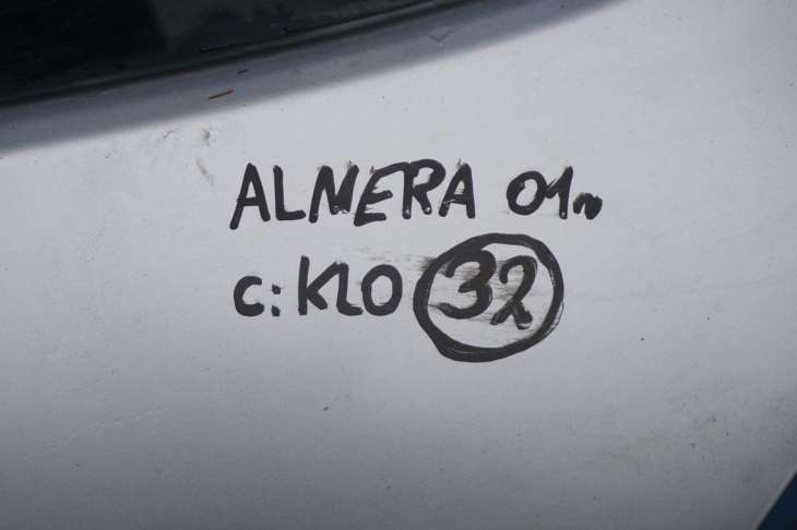Nissan Almera N16 Klapa Bagażnika Kl0 Szyba Nr.32 - obrazek 2