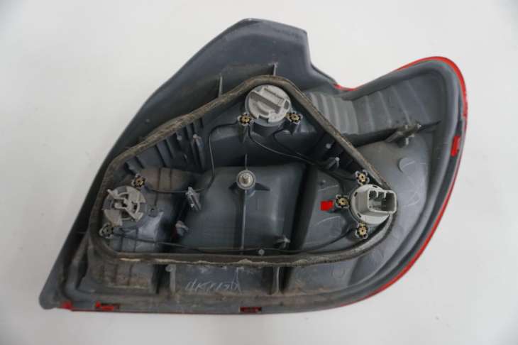 Toyota Yaris I Lampa Lewa Tylna Europa 2001rok - obrazek 5