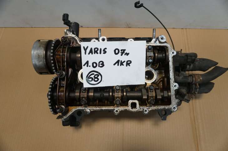 Toyota Yaris II 1.0benzyna 1kr-Fe 1kr-Y52 Głowica 111010q010