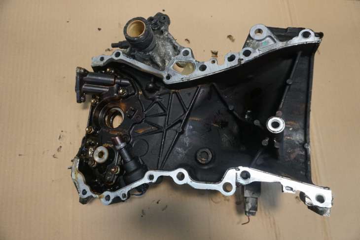 Toyota Yaris II 1.0benzyna 1kr-Fe 1kr-Y52 Obudowa Rozrządu 113100q020 - obrazek 2