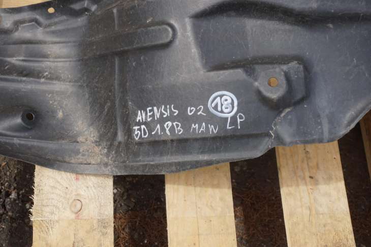 Toyota Avensis T22 Nadkole Lewe Przednie 53876-05020 Nr.18 - obrazek 2