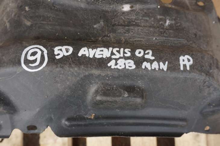 Toyota Avensis T22 Nadkole Prawe Przednie 53875-05030 Nr.9 - obrazek 2