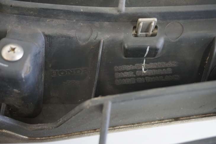 Honda Jazz III Atrapa Grill 08f21-Tf0-7000-A2 2011rok - obrazek 3